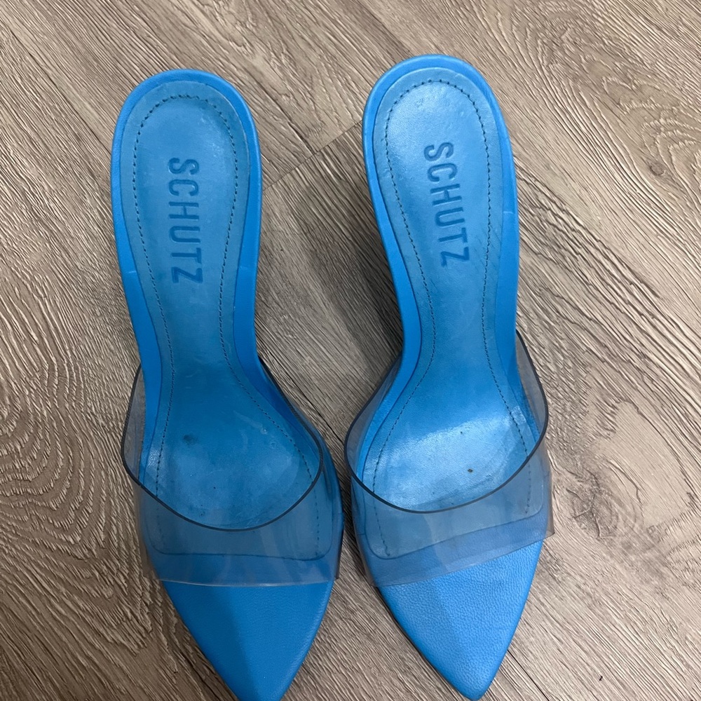 Schutz platform - Picture 2 of 4